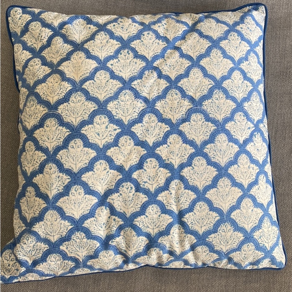 Roller Rabbit Throw Pillow